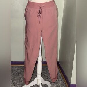JAANUU MAUVE SCRUB JOGGERS